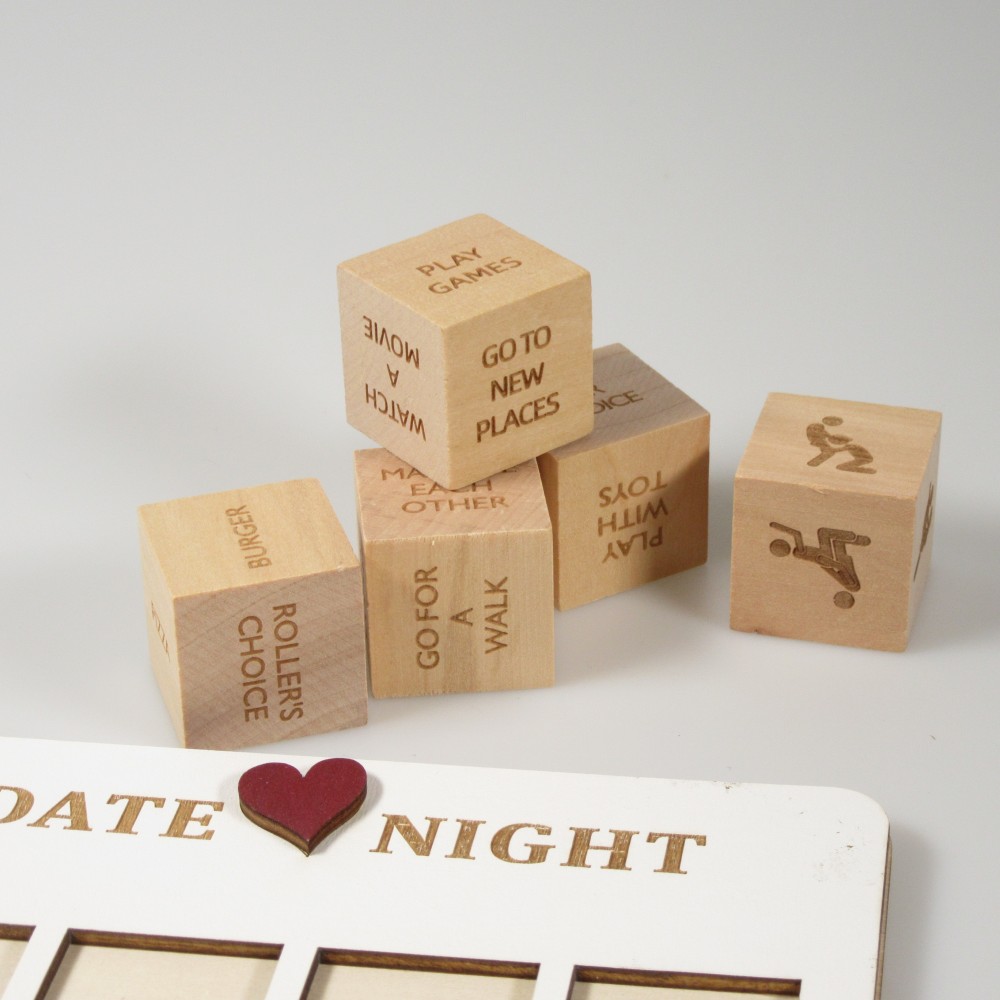 Holzwürfel Spiel für Date Night, amüsantes Päärchen Spiel Set für lustige, romantische und heisse Aktivitäten