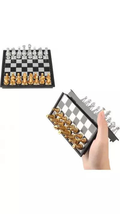 Mini jeu d'échecs magnétique pliable portable (12 cm) idéal pour les voyages avec pièces dorées et argentées