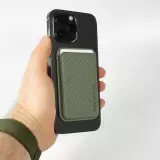 Magnetischer Kartenhalter Wallet Carbon Effekt - Kompatibel mit Apple MagSafe - Grün