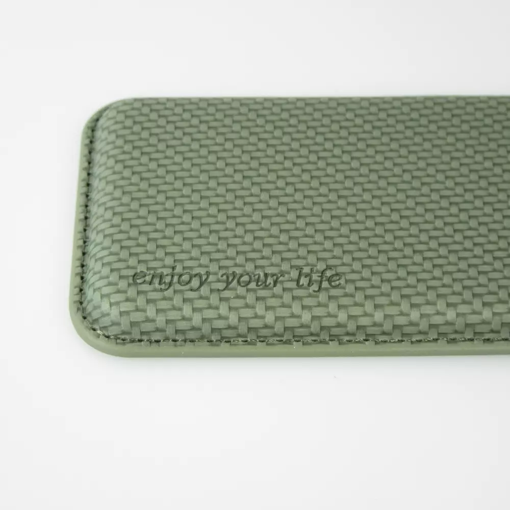 Magnetischer Kartenhalter Wallet Carbon Effekt - Kompatibel mit Apple MagSafe - Grün