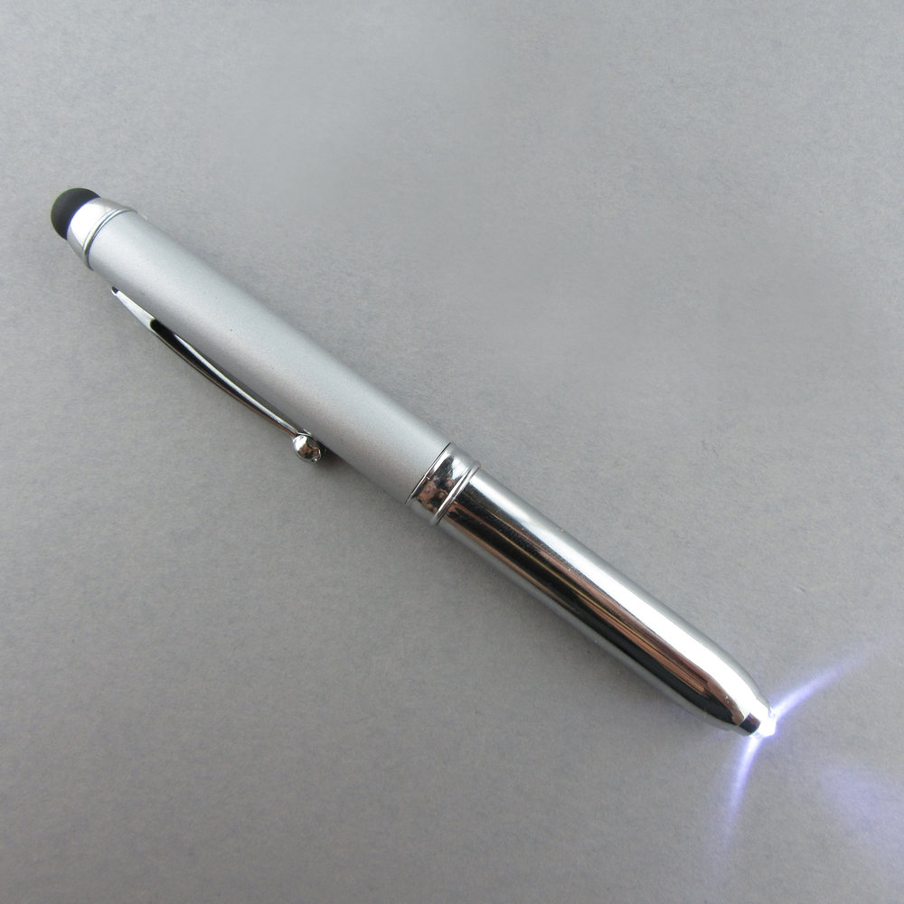 Universal präzisions Stylus - Touch-Pen für Touchscreens inkl. Kugelschreiber & LED 3 in 1