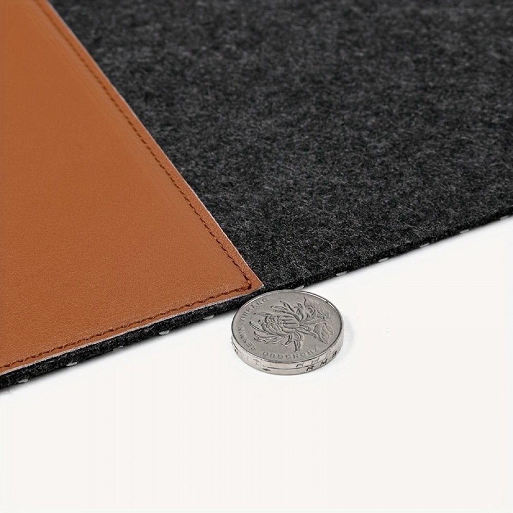 Übergroße rutschfeste Mausunterlage aus Filz und Kunstleder für Büro und Gaming (80 x 40 cm) - Bicolor Dunkelgrau / Braun