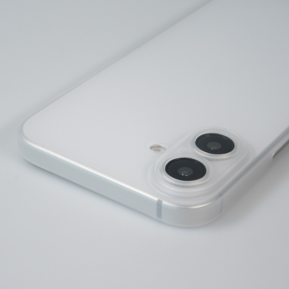 iPhone 16 Plus Case Hülle - Ultraflaches matte semi-transparente Kunststoff - Weiss