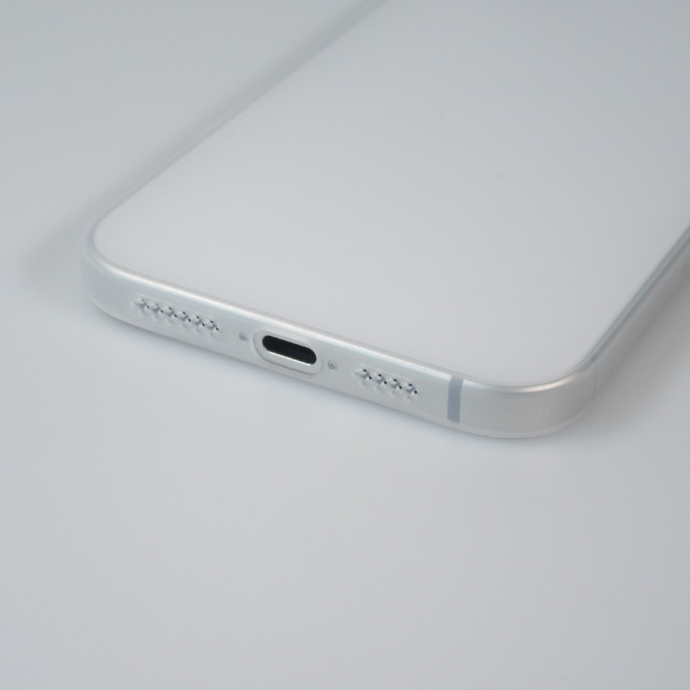 iPhone 16 Plus Case Hülle - Ultraflaches matte semi-transparente Kunststoff - Weiss