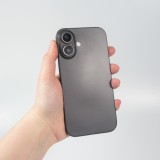 iPhone 16 Plus Case Hülle - Ultraflaches matte semi-transparente Kunststoff - Schwarz