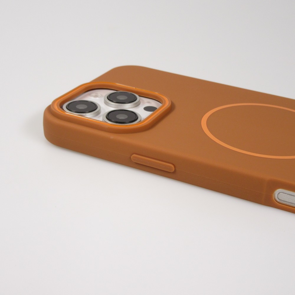 iPhone 16 Pro Case H&uuml;lle - Silicone MagSafe Flexibel Halo Licht - Braun