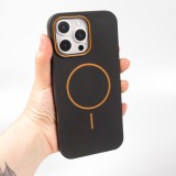 iPhone 16 Pro Case H&uuml;lle - Silicone MagSafe Flexibel Halo Licht - Schwarz