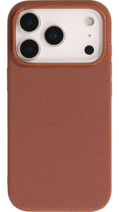 Coque iPhone 17 Pro - Tissage technique compatible avec MagSafe finition premium et protection &eacute;l&eacute;gante - Brun