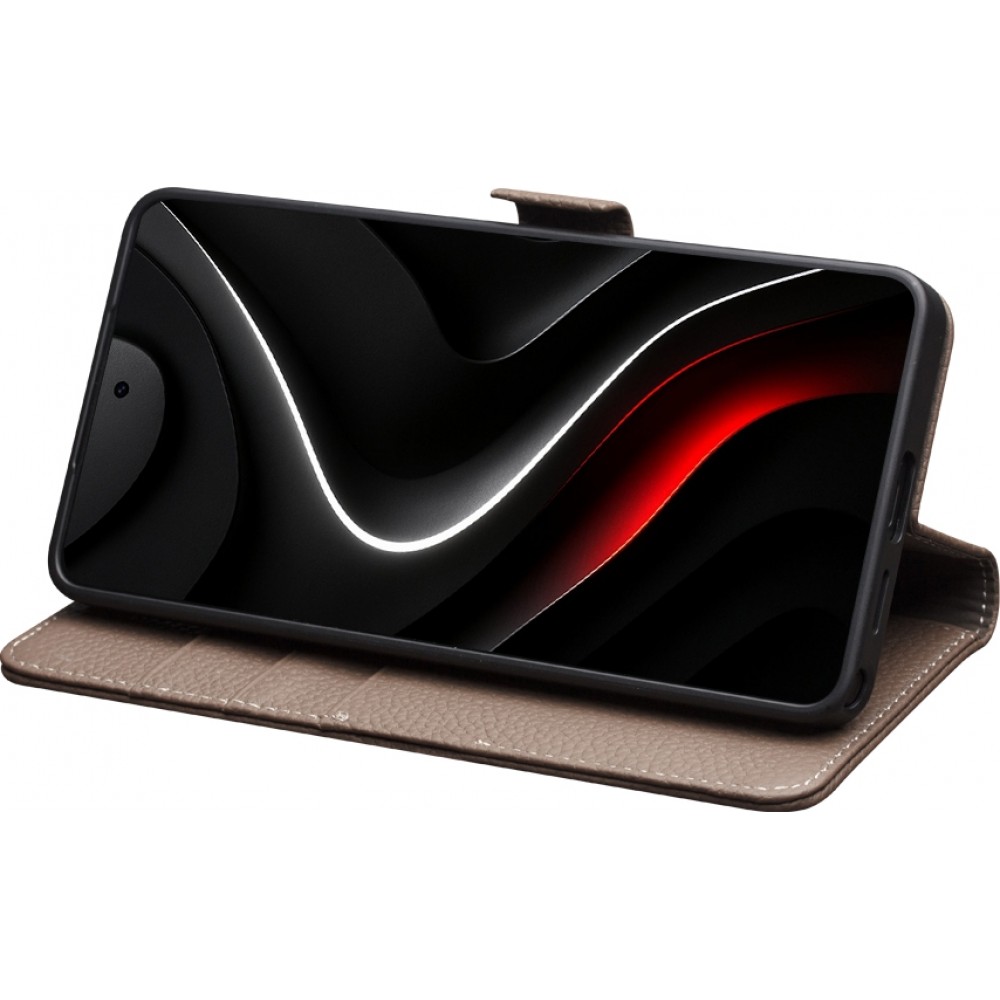 Samsung Galaxy S26 Ultra Case Hülle - Flip Qialino Full Grain Wallet Echtleder matt mit Magnetverschluss - Braun