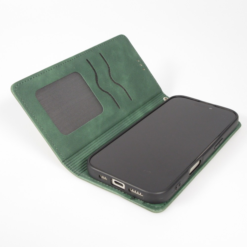 Leder Tasche Case iPhone 17 Pro - Flip Wallet vintage mit Magnetverschluss und Kartenhalter - Dunkelgrün