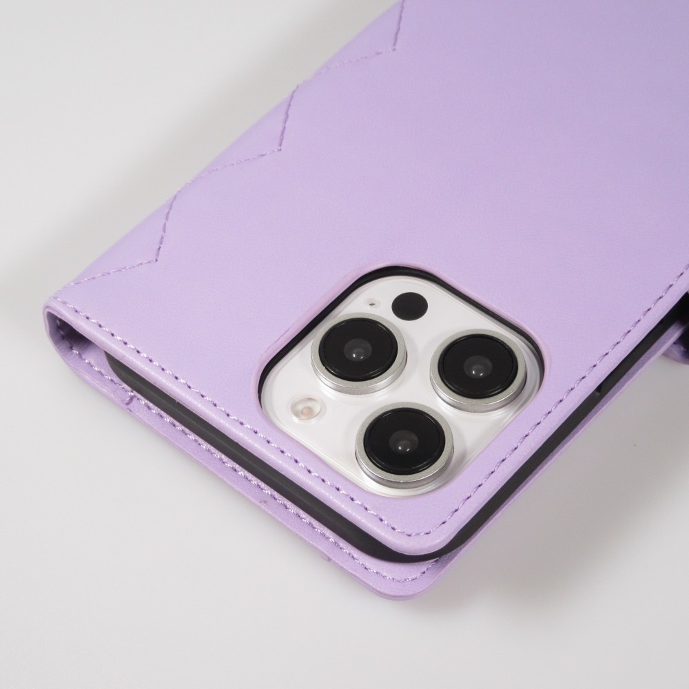 iPhone 16 Pro Case H&uuml;lle - Elegante Flip-Matratze mit Magnetverschluss Trageschlaufe und Kartenf&auml;chern - Hellviolett