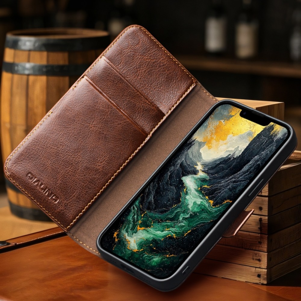 iPhone 16e Case Hülle - Flip Qialino Echtleder mit magnetischem Verschluss - Braun