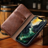 iPhone 16e Case Hülle - Flip Qialino Echtleder mit magnetischem Verschluss - Braun
