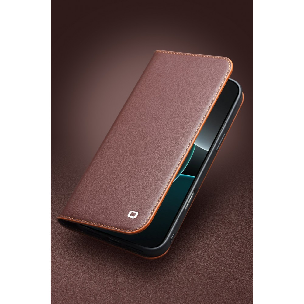 iPhone 17 Pro Case Hülle - Qialino Flip Matt Wallet Echtleder - Schwarz