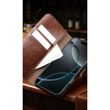 iPhone 17 Pro Max Case Hülle - Flip Qialino Echtleder mit magnetischem Verschluss - Braun
