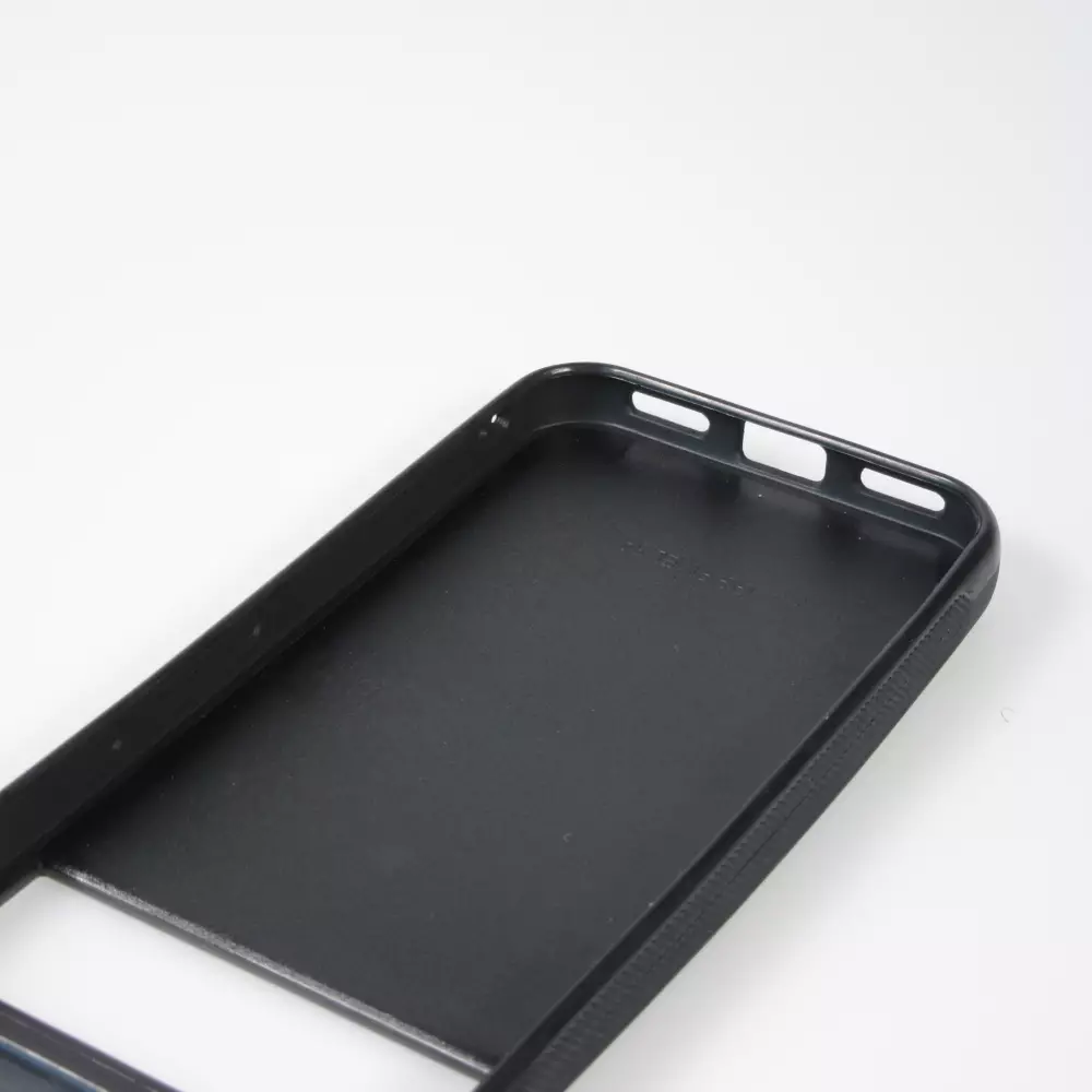 Google Pixel 8a Case Hülle - Silikon schwarz Wavy Rectangle Green Purple